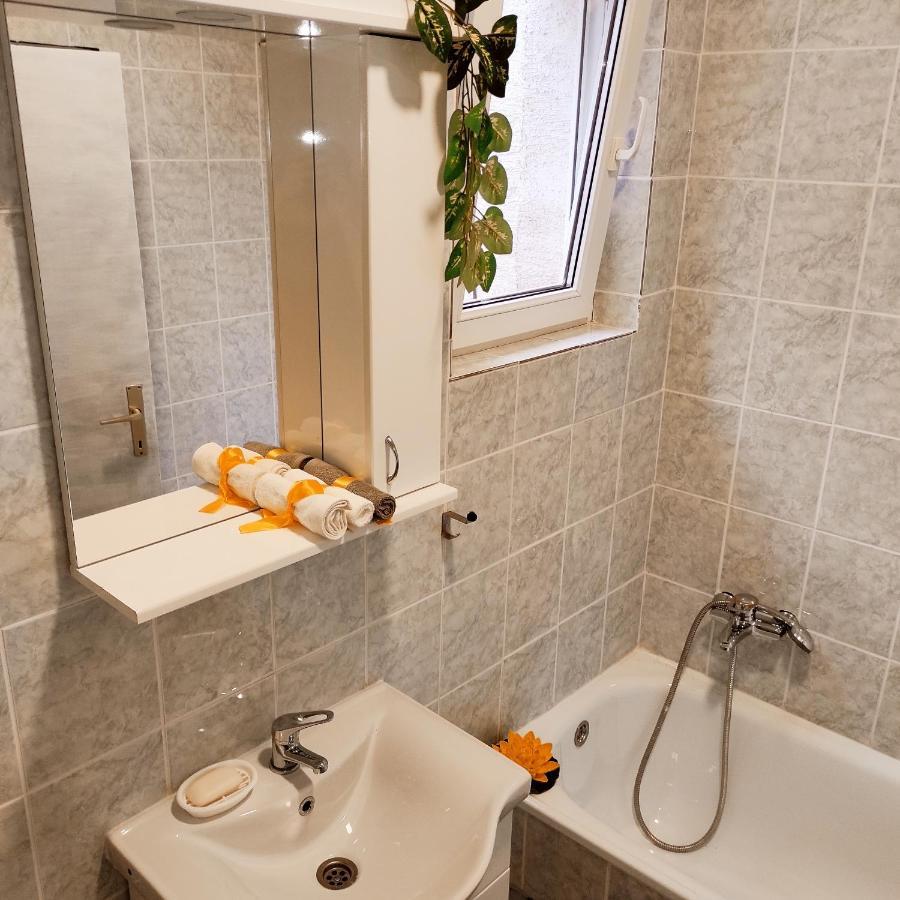 Oldtown Apartments - Marigold Group Novi Sad Bagian luar foto