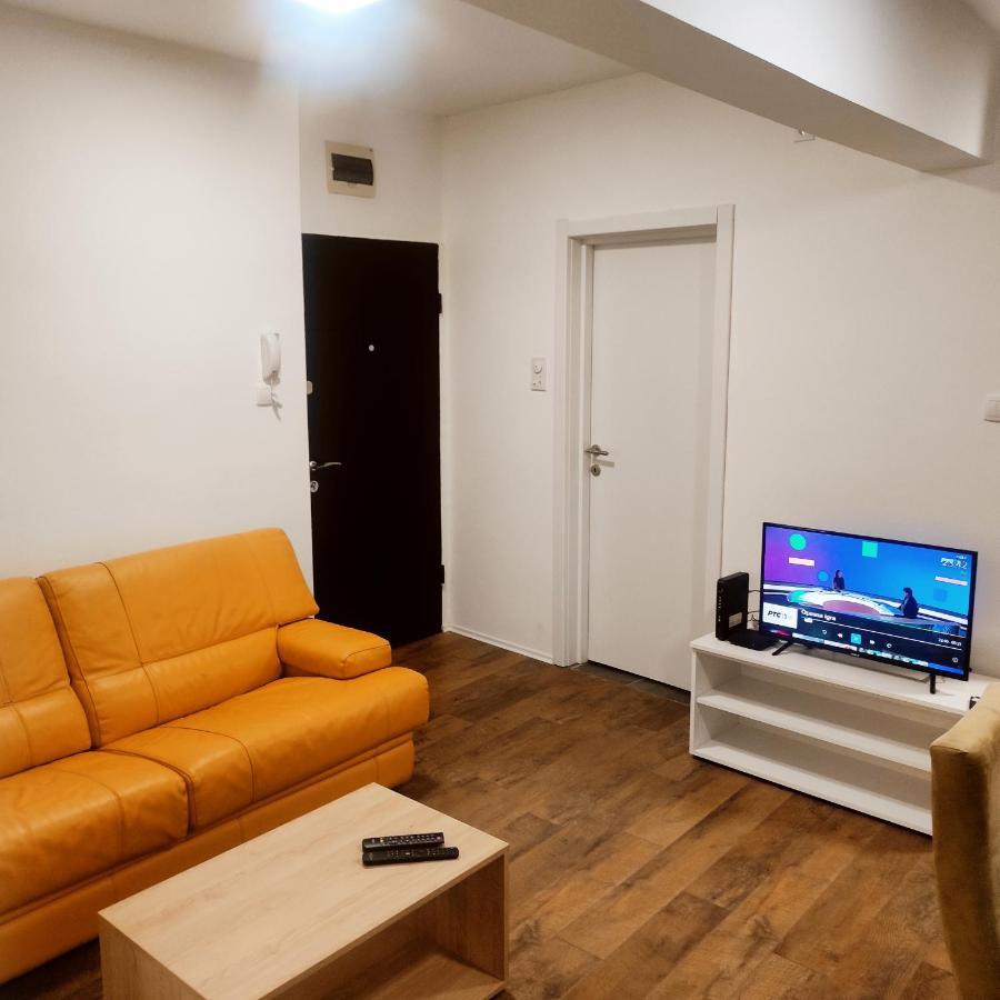 Oldtown Apartments - Marigold Group Novi Sad Bagian luar foto