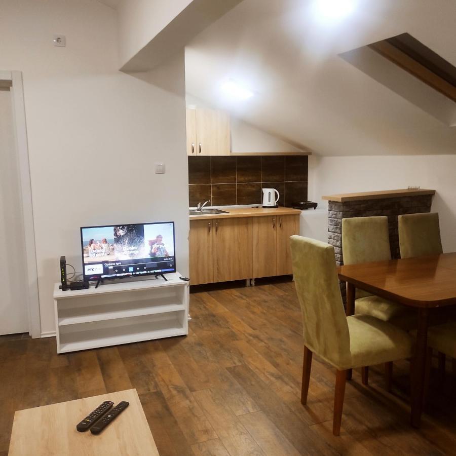 Oldtown Apartments - Marigold Group Novi Sad Bagian luar foto