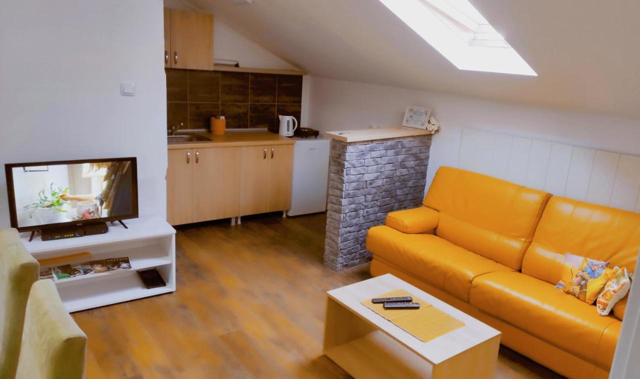 Oldtown Apartments - Marigold Group Novi Sad Bagian luar foto
