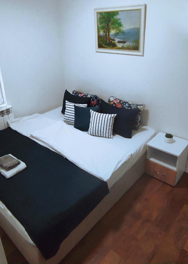 Oldtown Apartments - Marigold Group Novi Sad Bagian luar foto