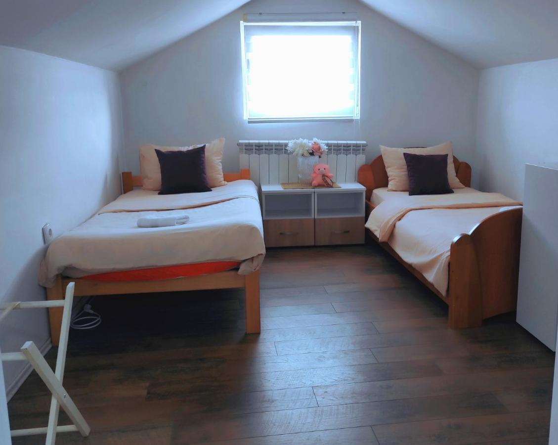 Oldtown Apartments - Marigold Group Novi Sad Bagian luar foto
